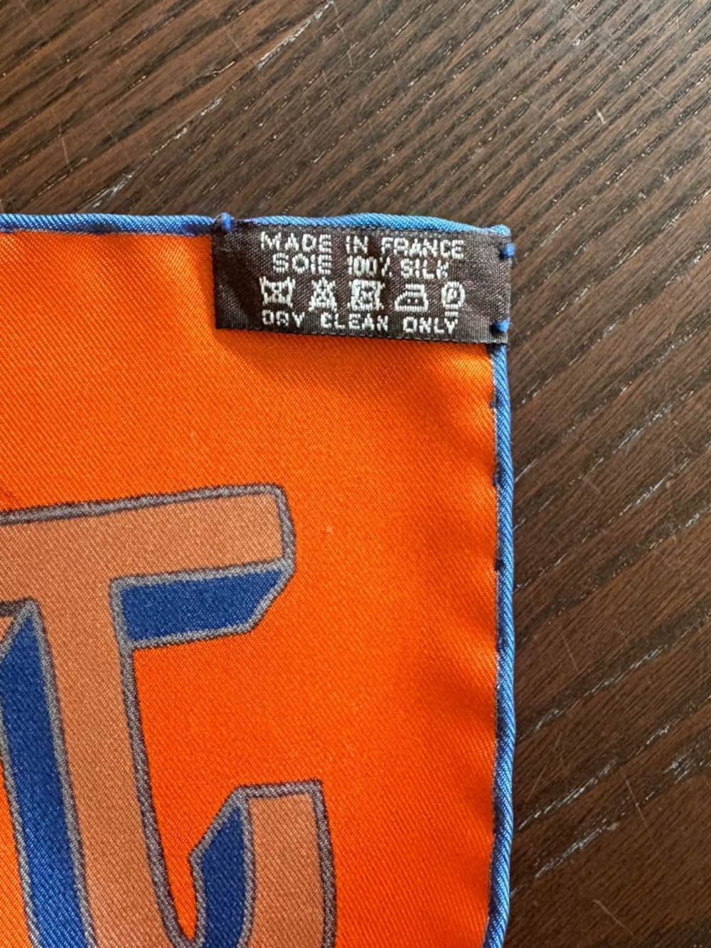Authentic Hermes 90cm Silk Twill Scarf - "Sieste au Faubourg" - Picture 4 of 5